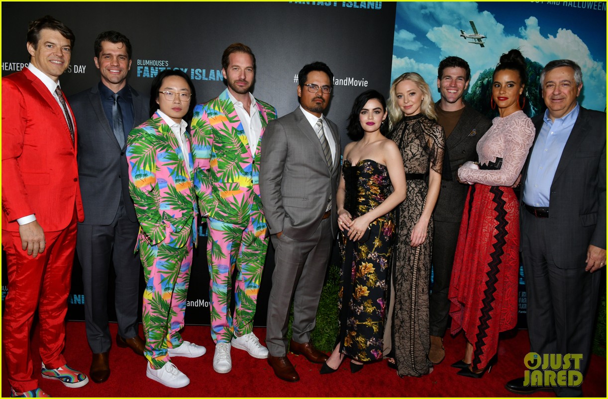 lucy hale fantasy island premiere 03