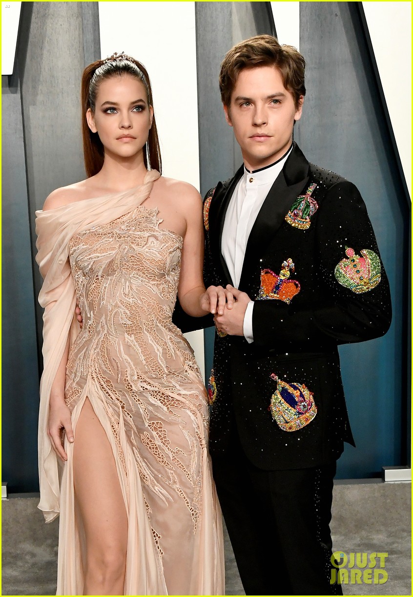 Cole and Dylan Sprouse Suits Vanity Fair Oscars Afterparty