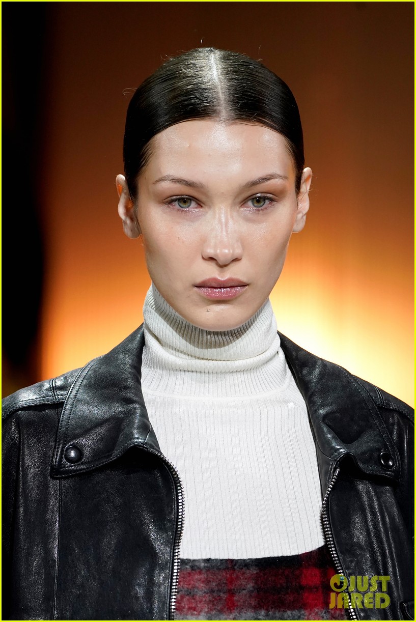 versace milan fashion show 20