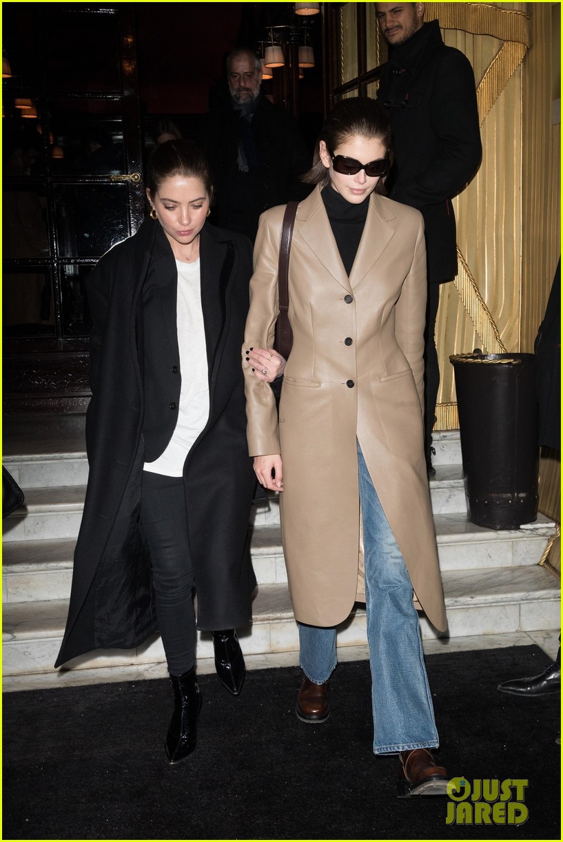Ashley Benson & Kaia Gerber Go To Dinner Together In Between Fashion ...