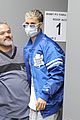 justin bieber wears face mask while going to doctors office 02