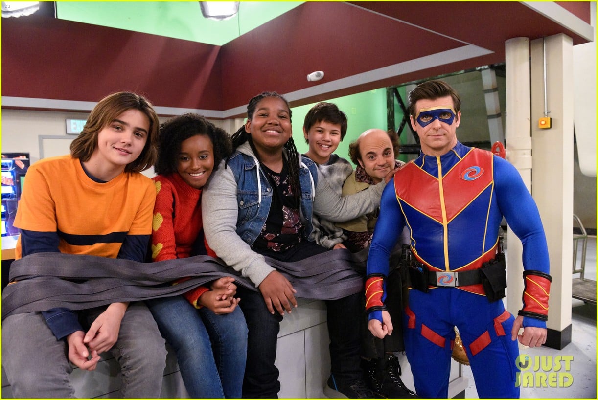 henry danger comes to a close in the series finale tonight 04