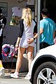 joe jonas gets handsy with sophie turner on lunch outing 06