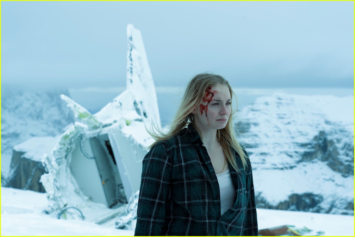 sophie turner survive trailer watch 02
