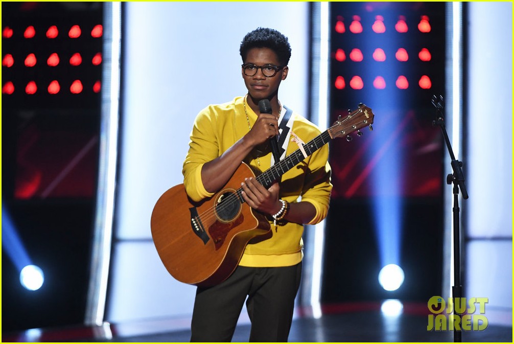 Thunderstorm Artis Gets 4 Chair Turn On 'The Voice' Find Out Who He