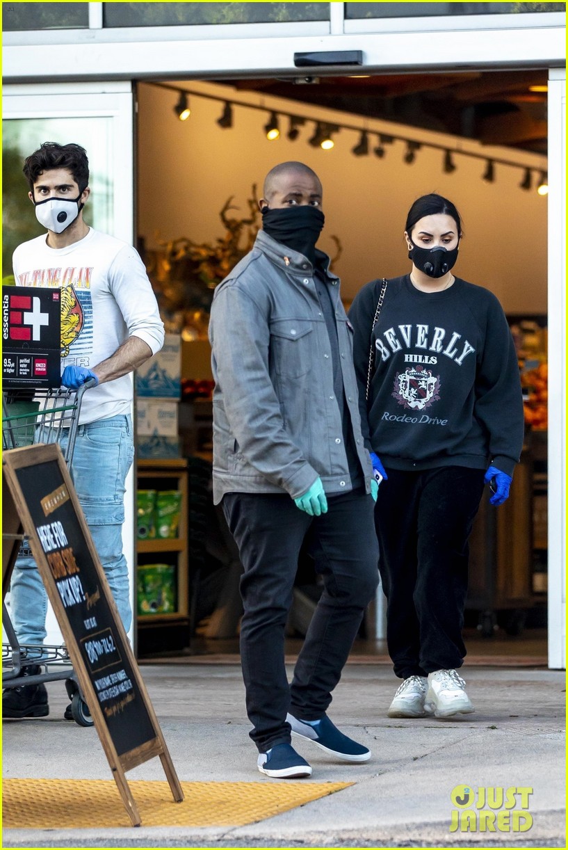 Demi Lovato & Boyfriend Max Ehrich Wear Masks While Grocery Shopping