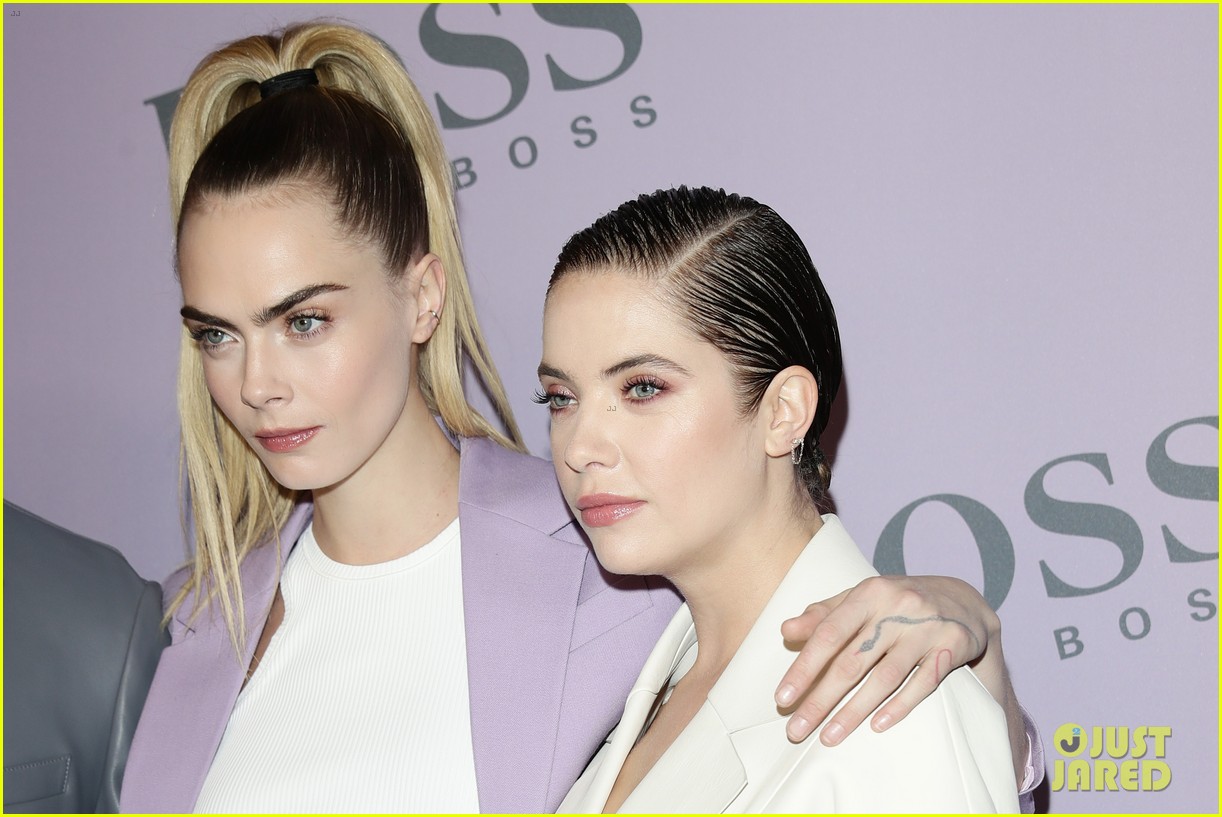 Cara Delevingne And Ashley Benson Break Up After Dating For Nearly Two Years Photo 1293352
