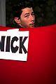 nick jonas the voice chair red at home 02