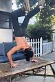 kj apa challenges drew ray tanner to handstand push up competition 08
