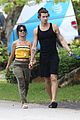 shawn mendes camila cabello walking photos 31