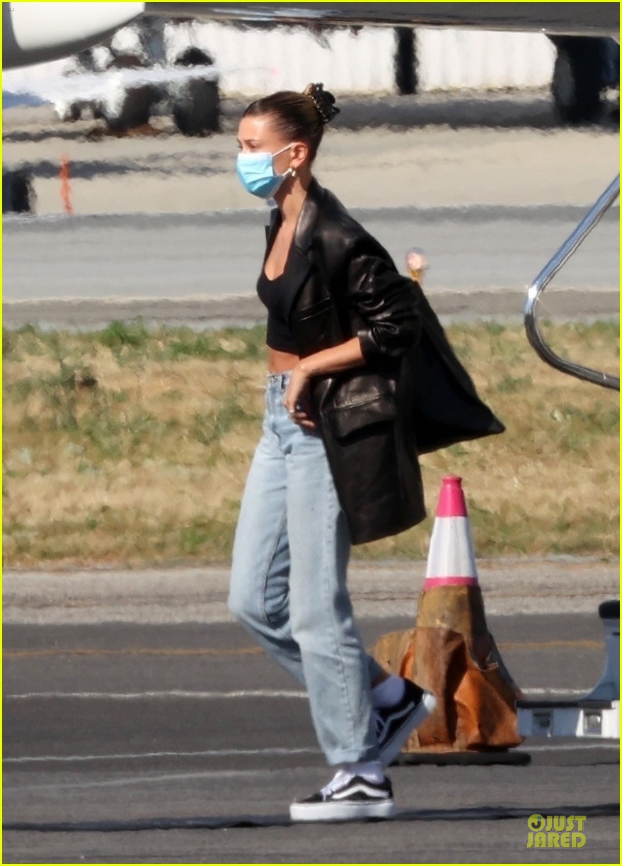 hailey baldwin june 2020 01