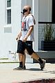 miley cyrus goes for a hike with shirtless cody simpson 21