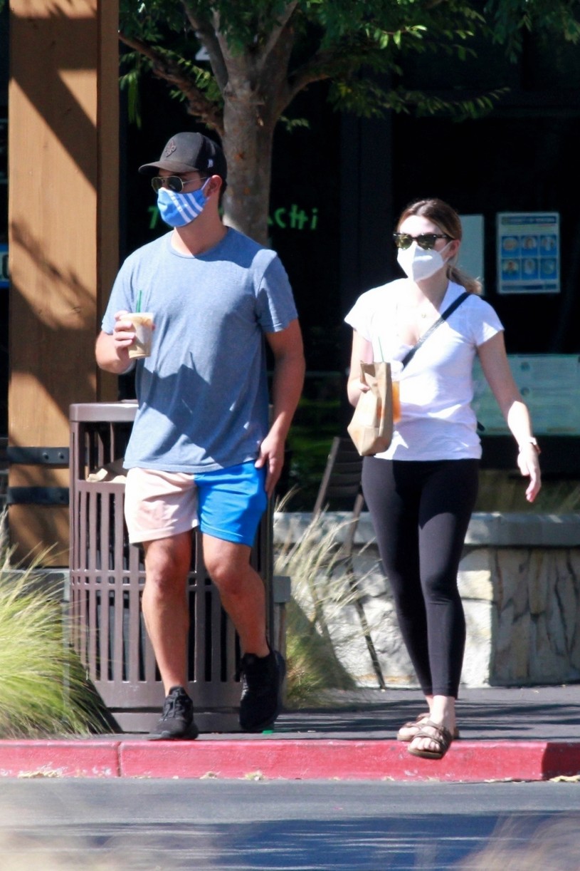 taylor lautner taylor dome patio lunch date 02
