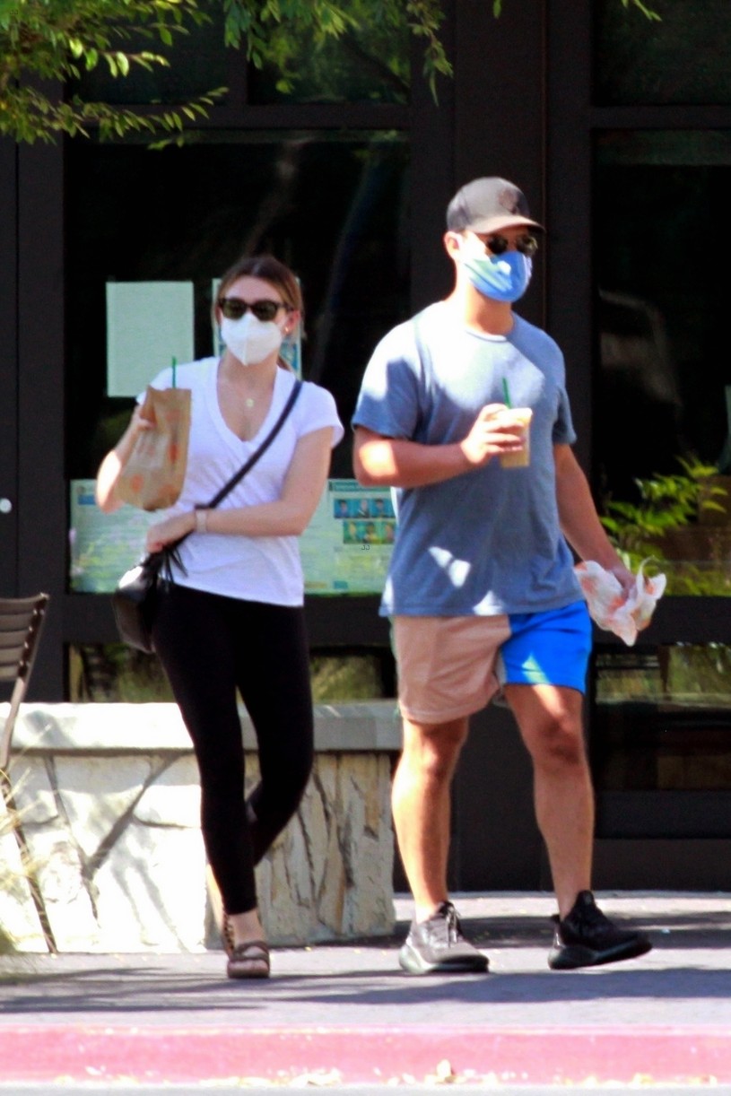taylor lautner taylor dome patio lunch date 04