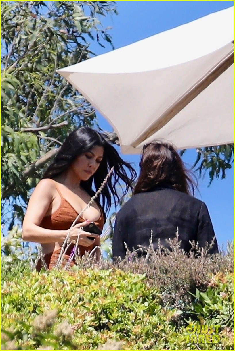 kourtney kardashian kendall jenner film kuwtk malibu 07