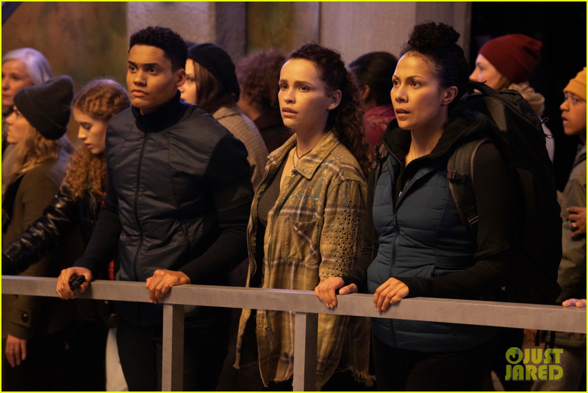 'The 100' Goes Back In Time For Prequel Backdoor Pilot Airing Tonight