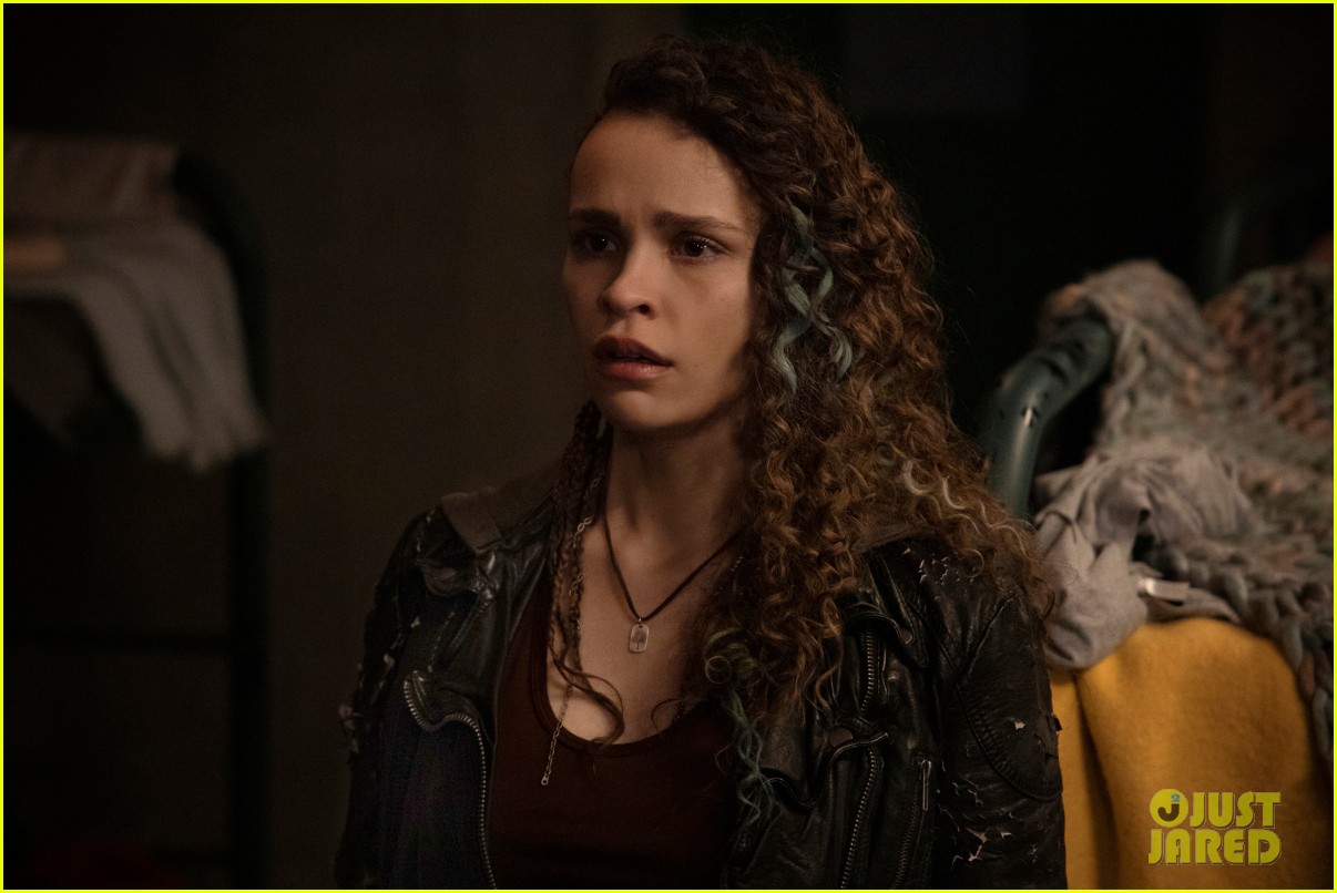 'The 100' Goes Back In Time For Prequel Backdoor Pilot Airing Tonight
