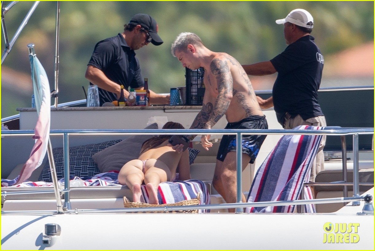 bella thorne pink bikini vacation with benjamin mascolo 22