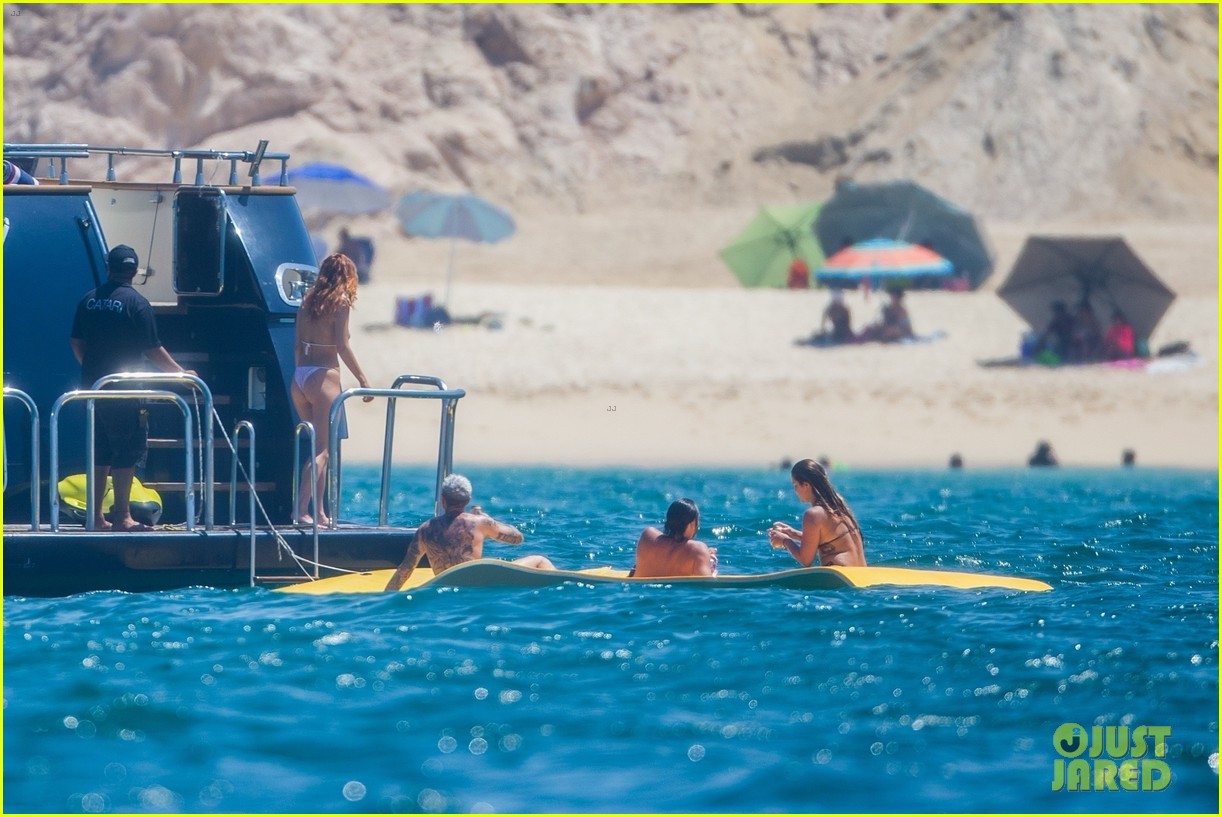 bella thorne pink bikini vacation with benjamin mascolo 24