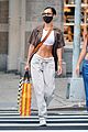 bella hadid shows off her toned abs shopping in nyc 03