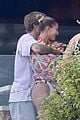 justin hailey bieber hangout friends after errands 01