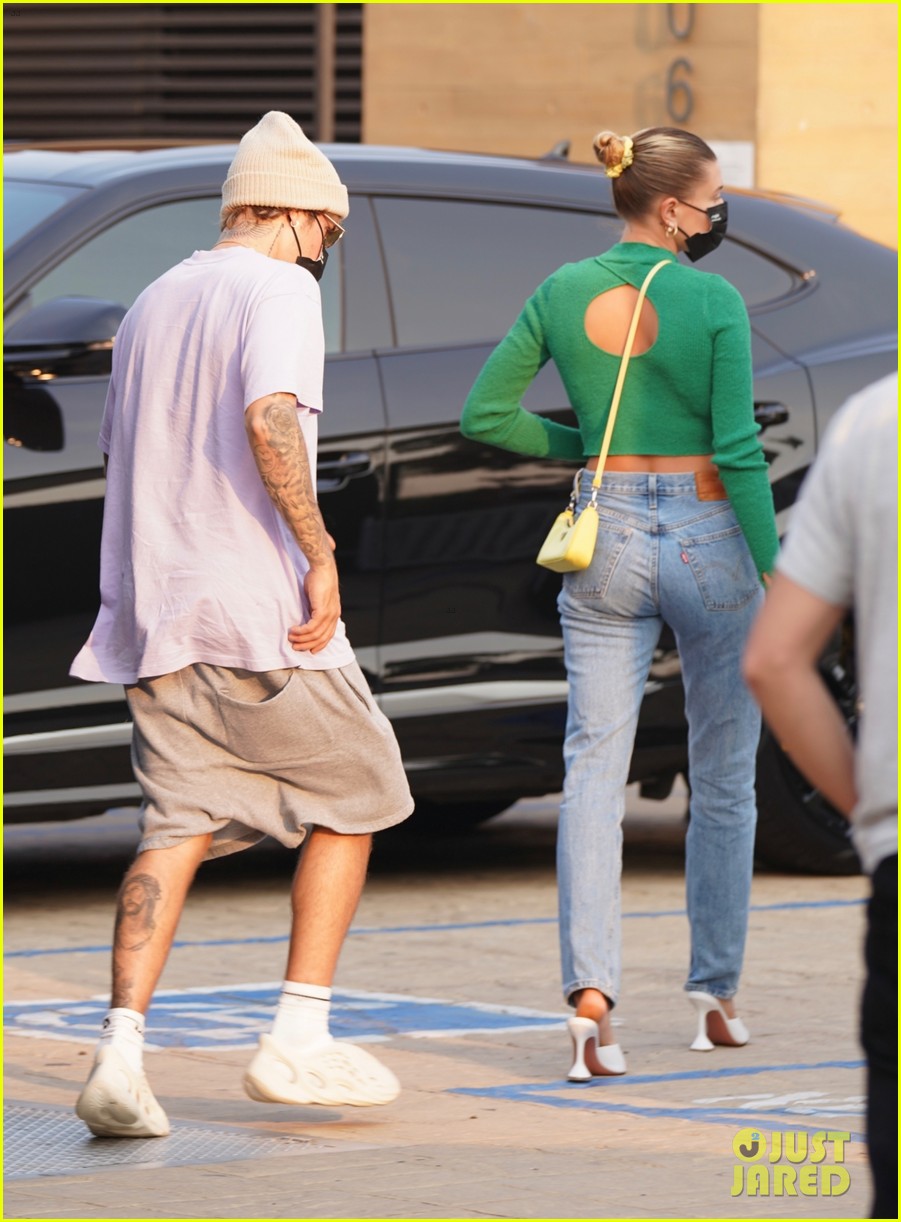Justin Bieber Holds Hands With Hailey After Dinner At Nobu Photo 1297191 Photo Gallery