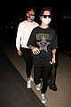 chase hudson grabs dinner with harry jowsey more friends 03