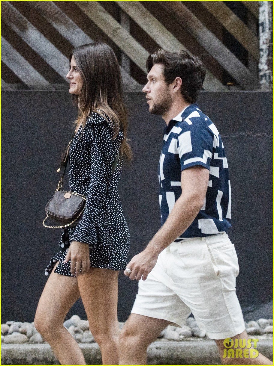 Niall Horan Steps Out With His New Girlfriend Amelia Woolley Photo