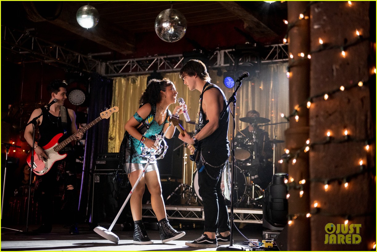 madison reyes makes her debut in julie and the phantoms trailer 08