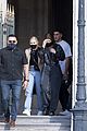 kylie jenner visits the louvre with fai khadra friends 03