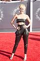 miley cyrus to return to vmas for midnight sky performance 04