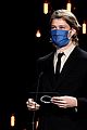 joe alwyn closing ceremony san sebastian film festival 12