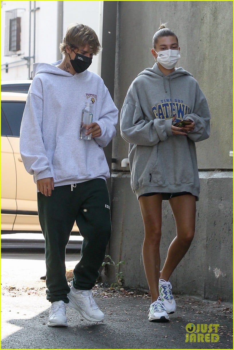 Justin Bieber And Wife Hailey Spotted On Mid Week Breakfast And Dinner Dates Photo 1298856 Photo