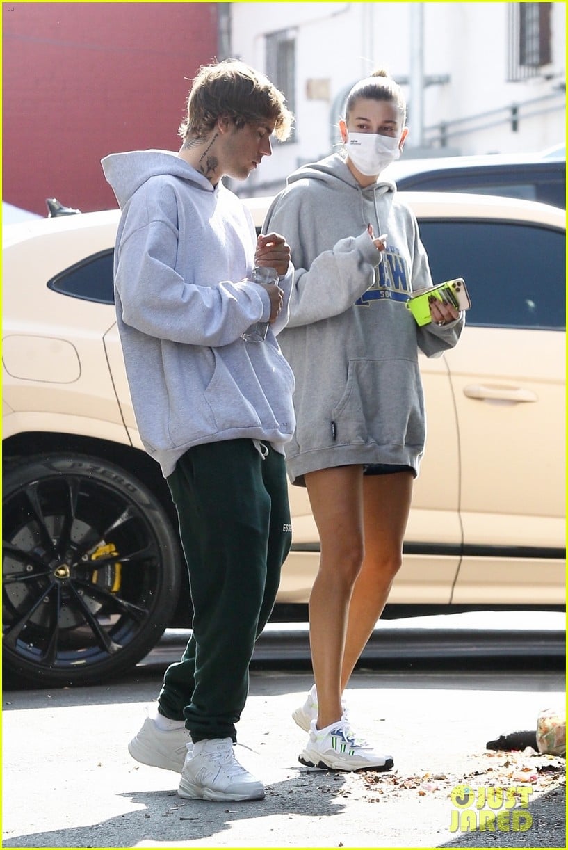 Justin Bieber And Wife Hailey Spotted On Mid Week Breakfast And Dinner Dates Photo 1298882 Photo