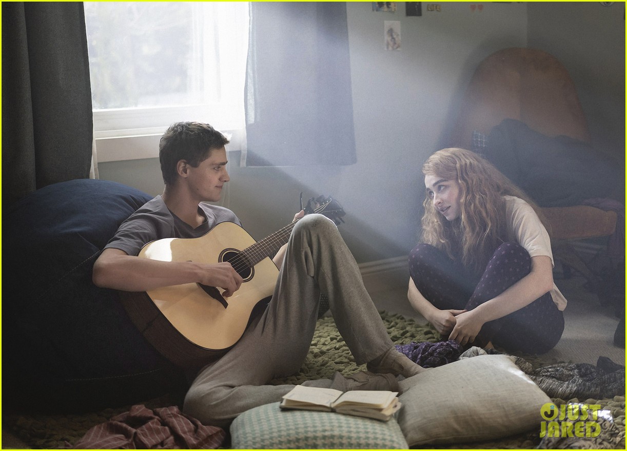 sabrina carpenter fin argus star in clouds trailer 03.