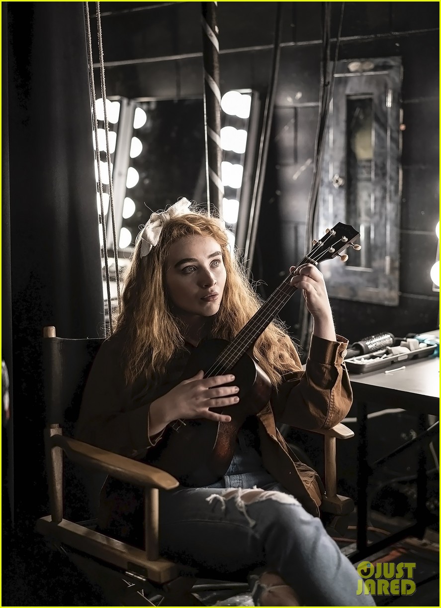 Sabrina Carpenter & Fin Argus Star In 'Clouds' Trailer Watch Now