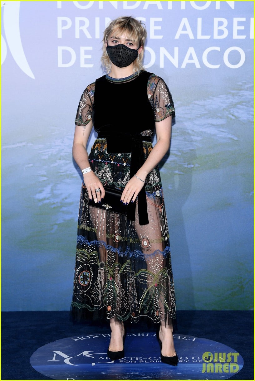 maisie williams ruben selby mask up for planetary health gala 11