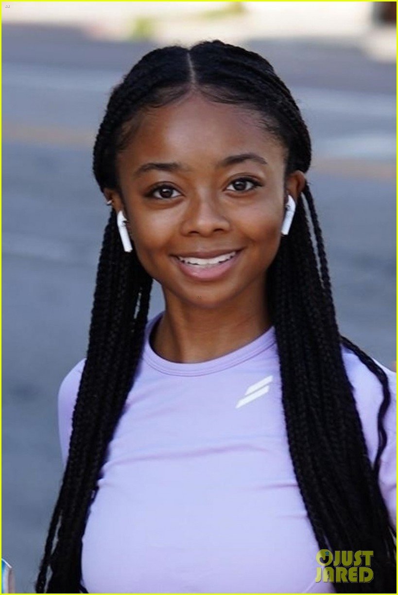 skai jackson arrives at dwts rehearsal with rumored partner alan bersten 03
