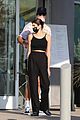 jacob elordi kaia gerber wait for their lunch 27