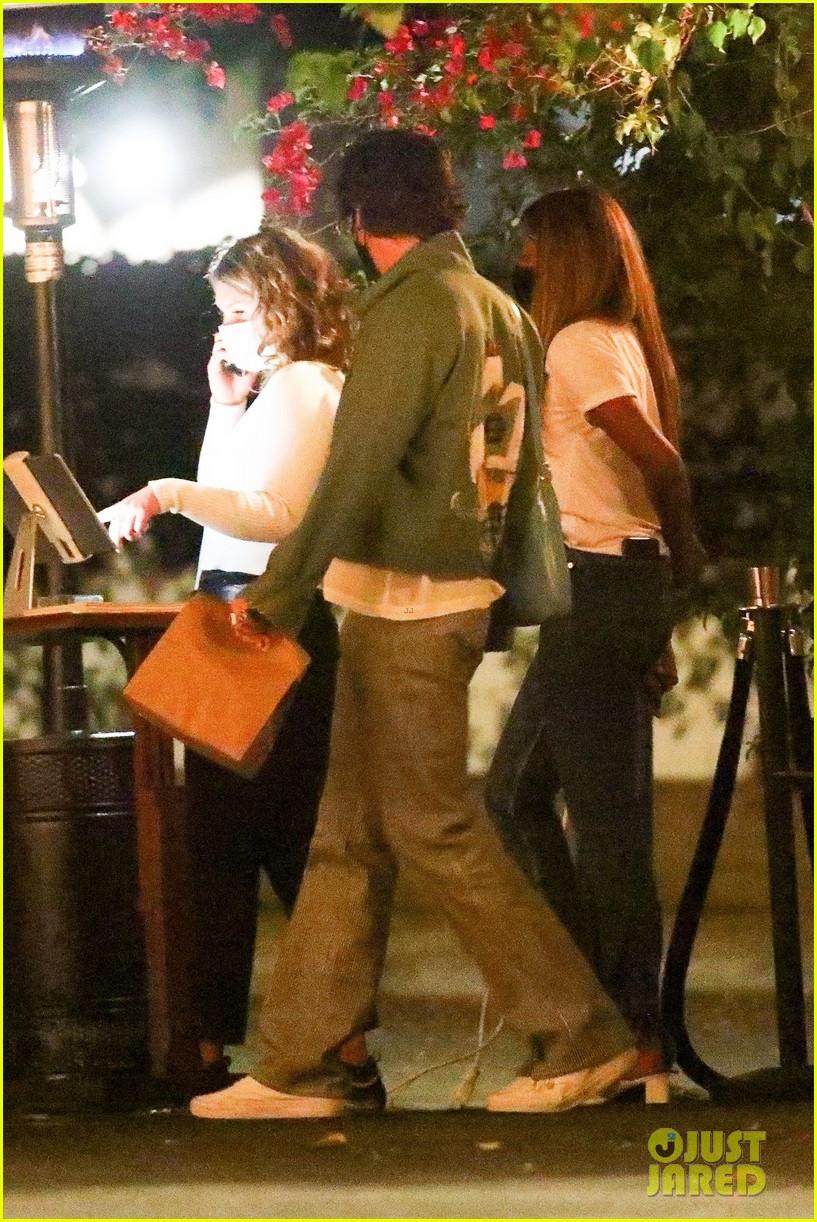 harry styles dinner la october 2020 03