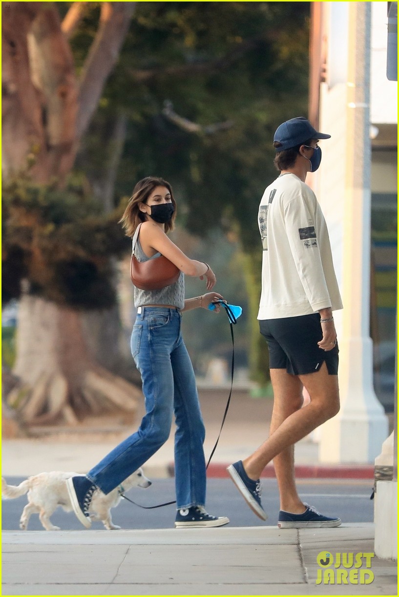 Kaia Gerber Jacob Elordi Run Errands Together In Los Angeles Photo 1300381 Jacob Elordi Kaia Gerber Pictures Just Jared Jr