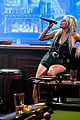 kelsea ballerini lives out her coyote ugly dreams with halsey 02
