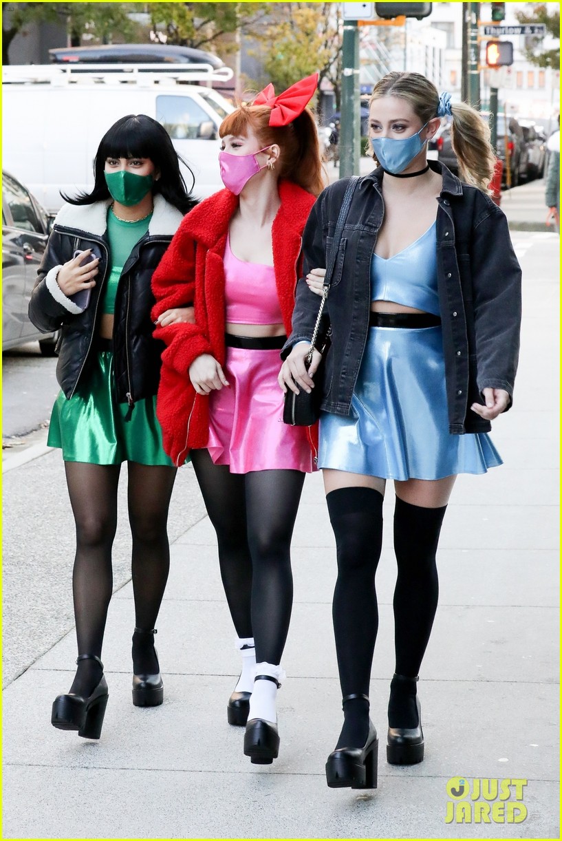 Riverdale Ladies Dress As Powerpuff Girls For Halloween Photo 1301220 Photo Gallery