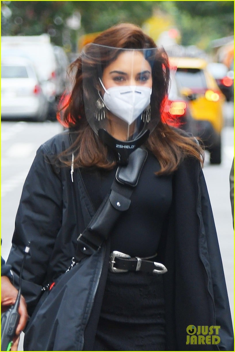 vanessa hudgens stays safe filming new movie in nyc 04