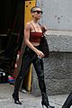 jordan alexander whitney peak dress up to film gossip girl 05