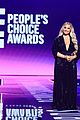 demi lovato goes back to blonde to host peoples choice awards 05