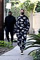 hailey bieber eyes have it sweats lunch girlfriend 16