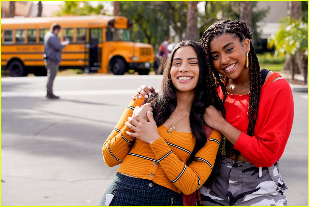 meet saved by the bell star haskiri velasquez 01