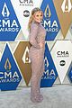 kelsea ballerini lauren alaina nail the one hand on the hip pose at cmas 06