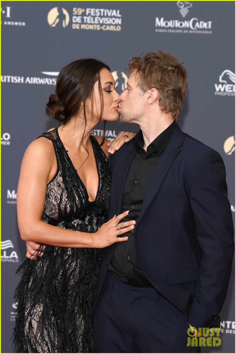 lindsey morgan and boyfriend shaun sipos get engaged 02